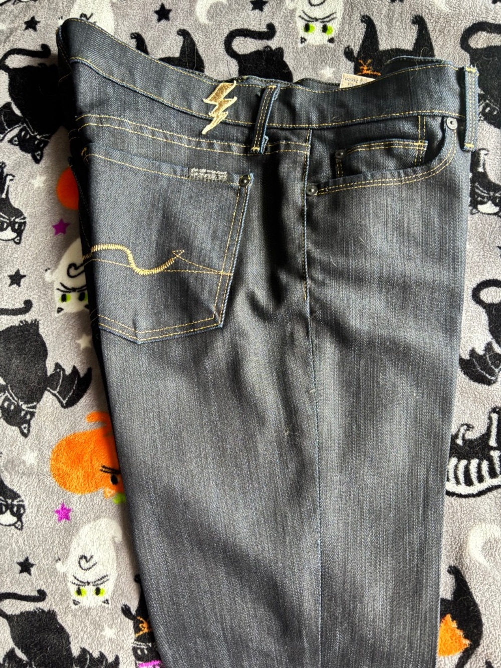7 for all mankind